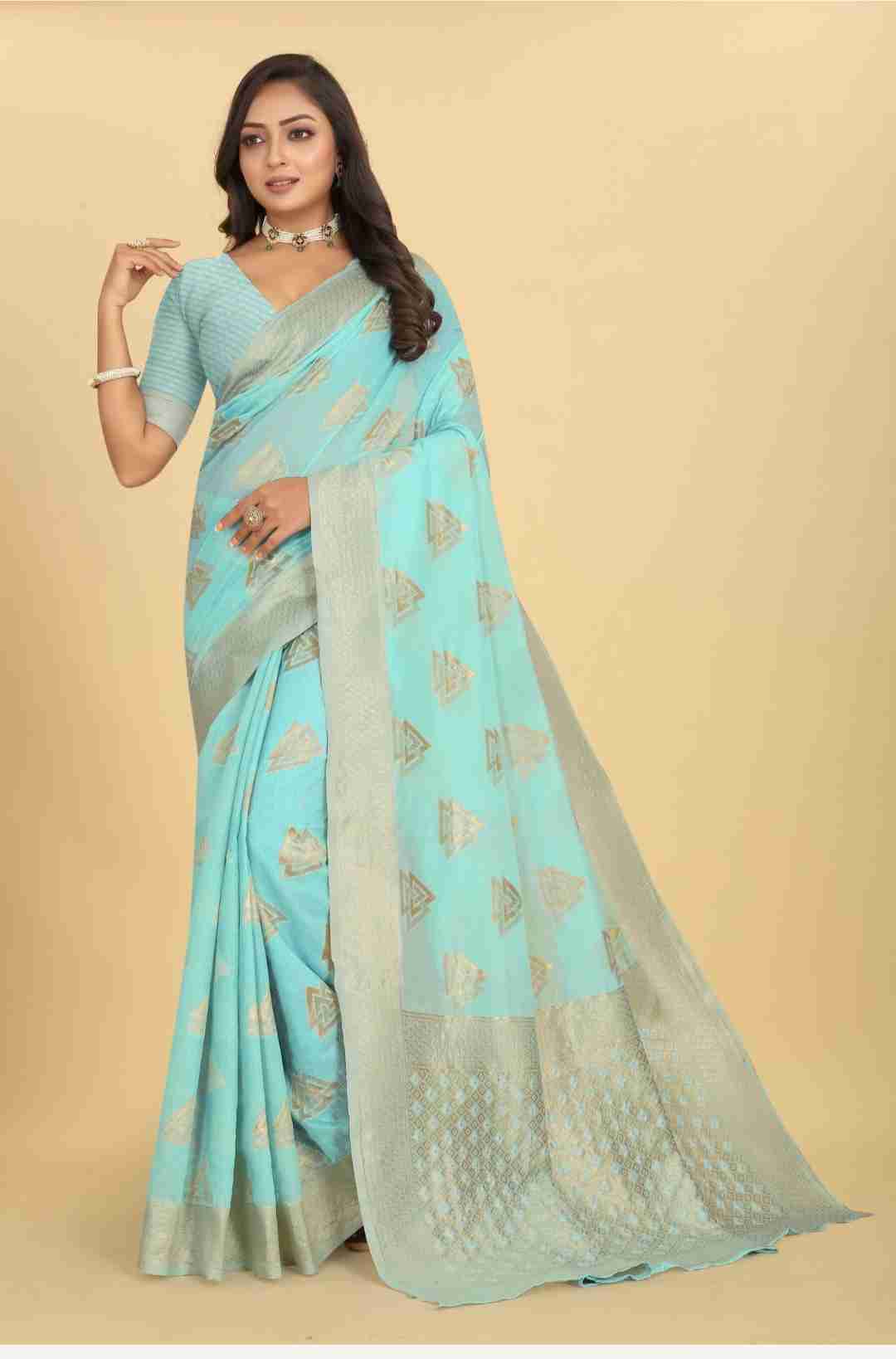 Beautiful Pure silk Saree piramid