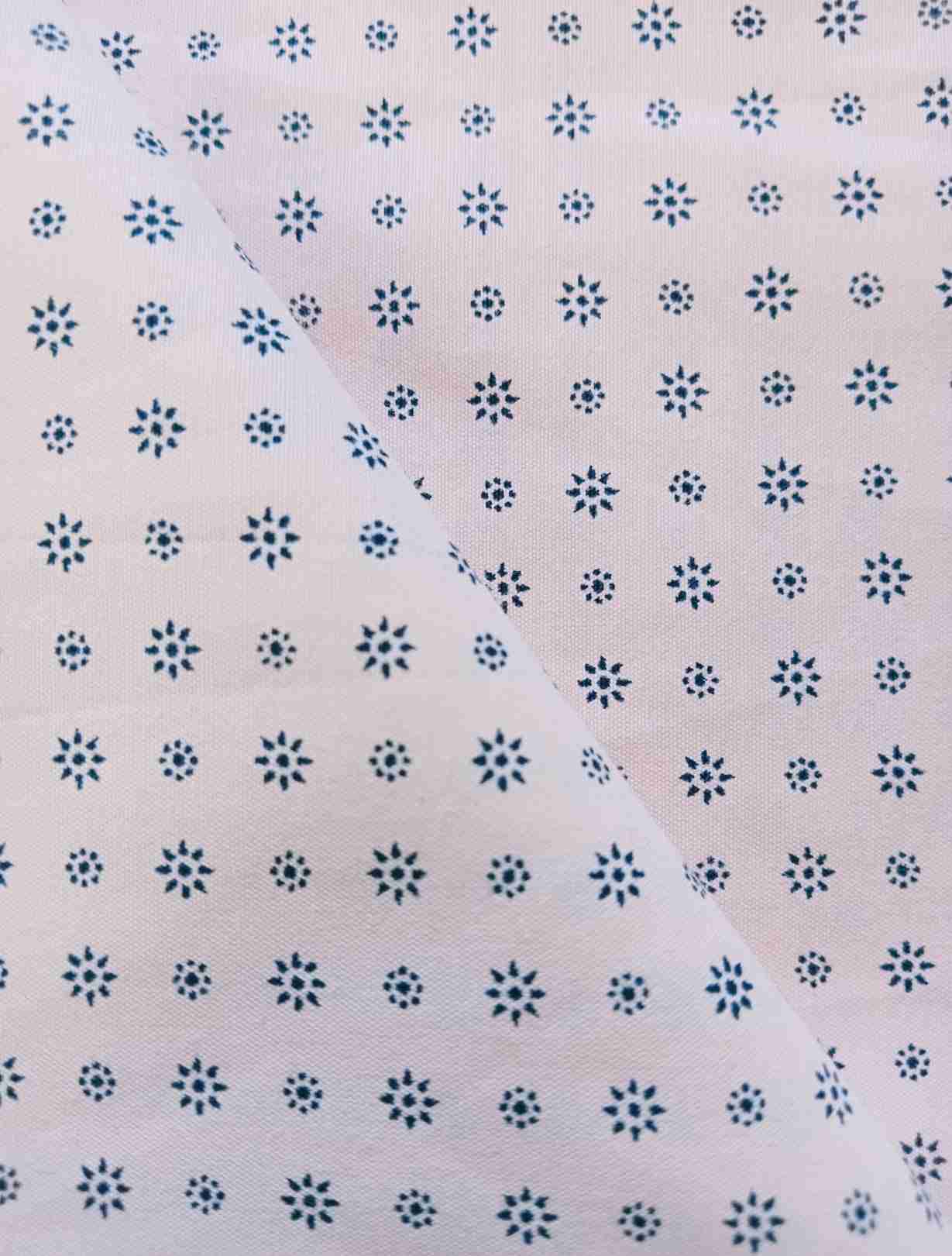 MAKHANCHOR Unstitched Cotton Shirt Fabric