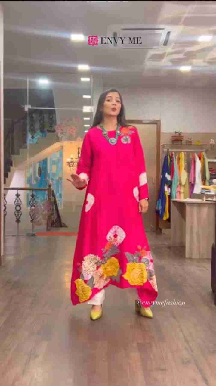 Beautiful chinon kurti