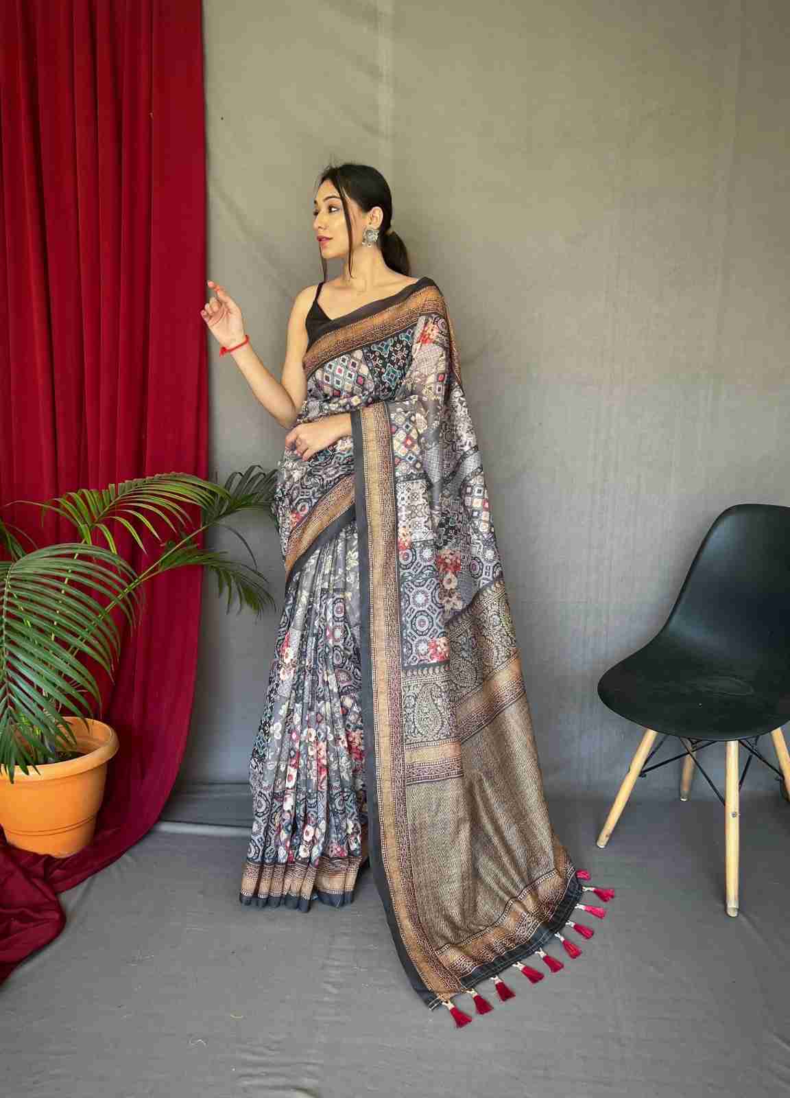 Beautiful cotton saree with digital print 