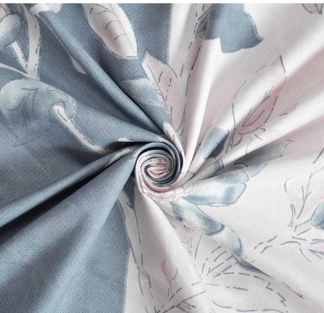 elastic fitted bedsheet